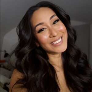 Meet your Posher, The Look Shop ca.